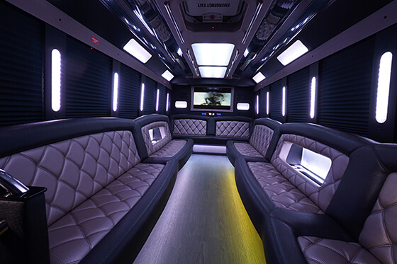 Clearwater, FL Party Buses & Stretch Limousines